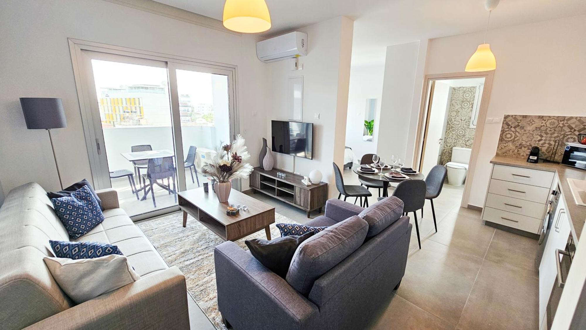 Sealife Citycenter Residences Larnaca Exteriör bild