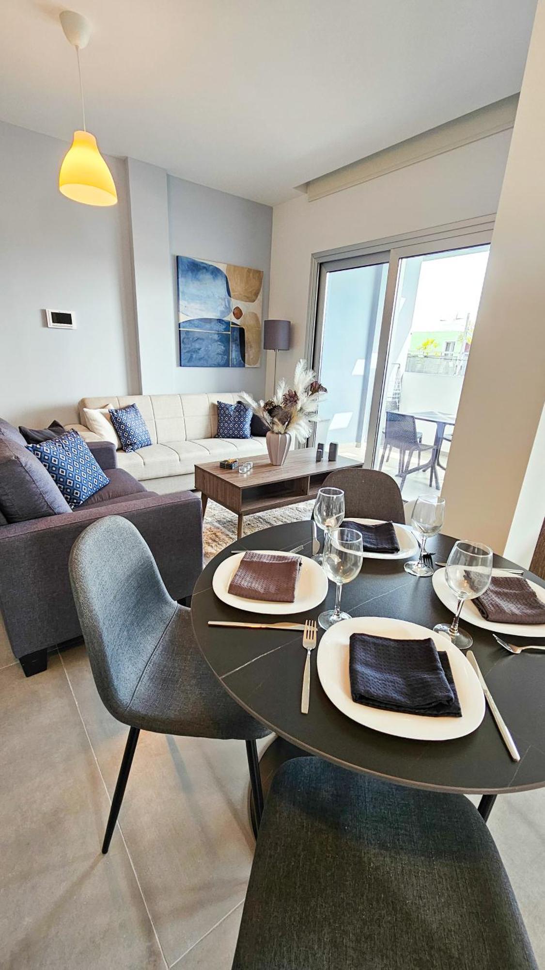Sealife Citycenter Residences Larnaca Exteriör bild